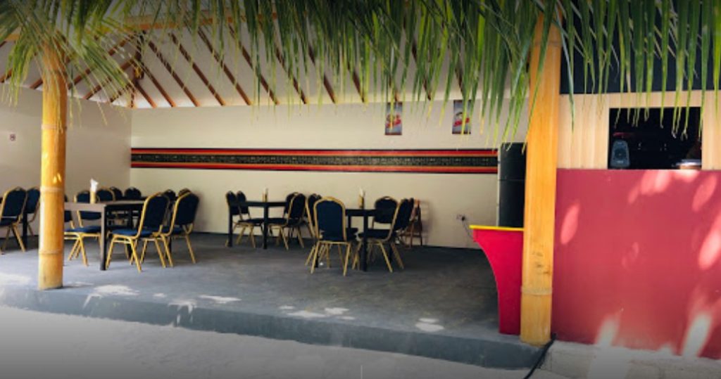 Open-air restaurant dining area on Thoddoo